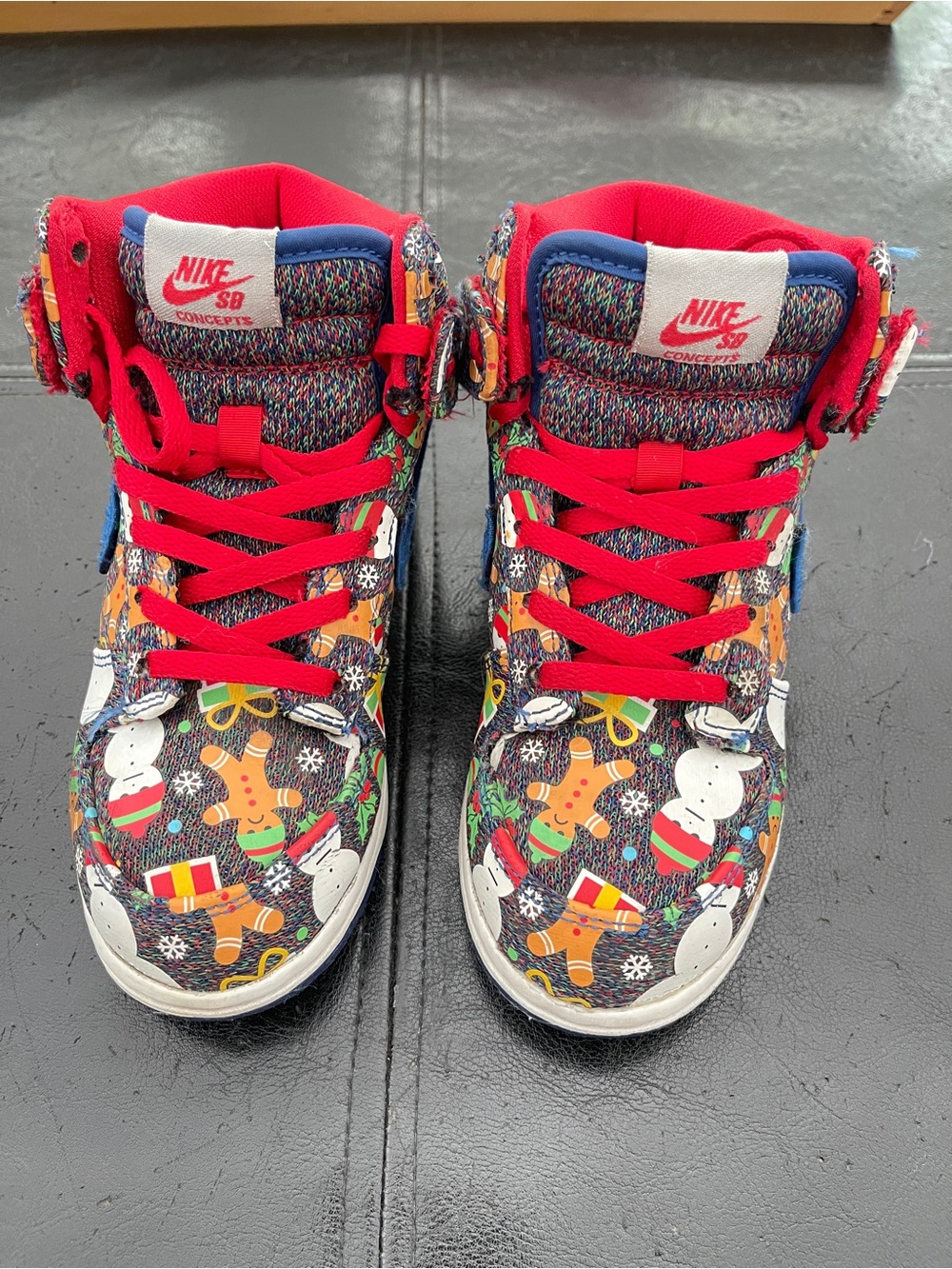 Limit edition Concepts x Nike SB Dunk High Ugly Christmas Sweater (2017)